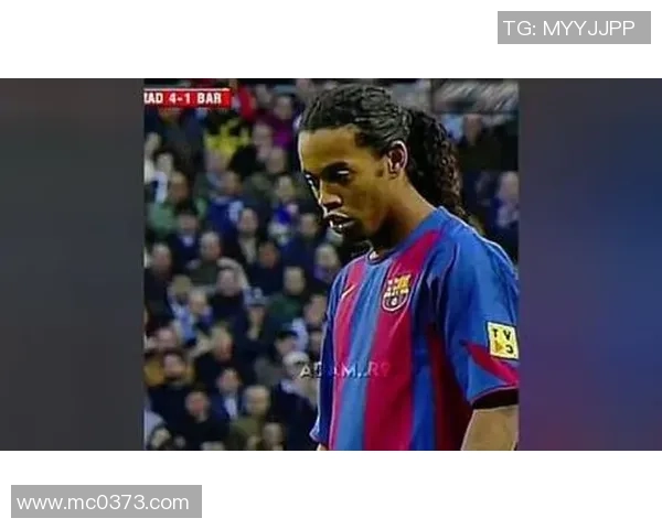 小罗搞笑瞬间大集合足球明星的幽默与魅力尽在其中 小罗搞笑瞬间大集合足球明星的幽默与魅力尽在其中