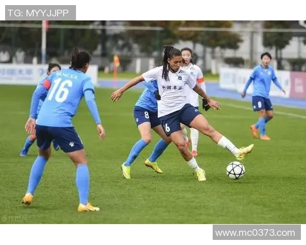 武汉篮球队强势领跑联赛积分榜以60分稳居第一名